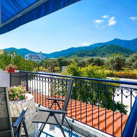 Yiayia And Papou Luxury House Apartman Liménasz Kültér fotó